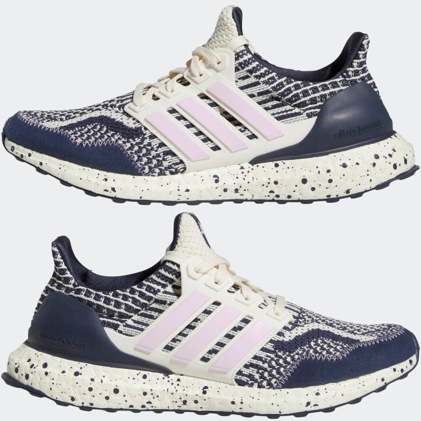 imageadidas Womens NMD R1 ShoeChalk WhiteBliss LilacShadow Navy