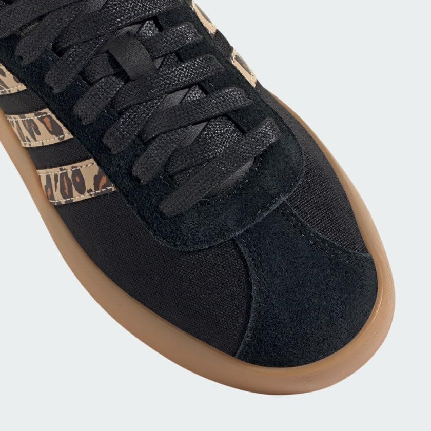 imageadidas Womens VL Court 30 SneakerBlackShadow BrownMatte Gold