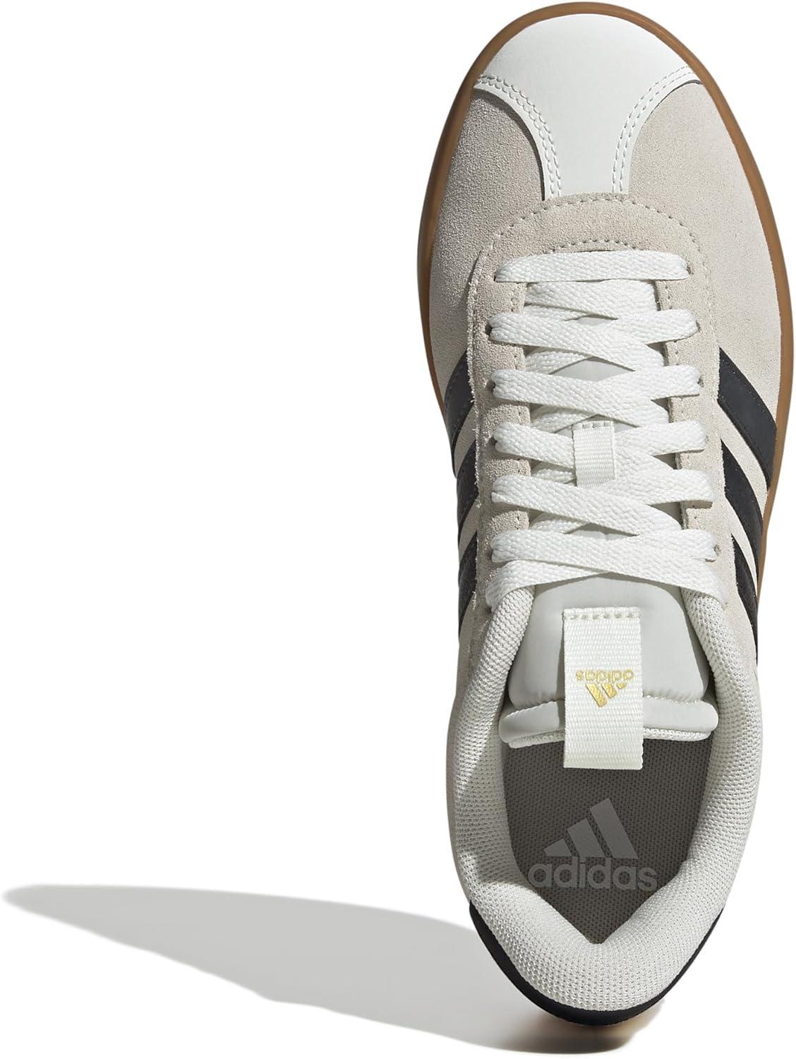 imageadidas Womens VL Court 30 SneakerOff WhiteGreyGold Metallic