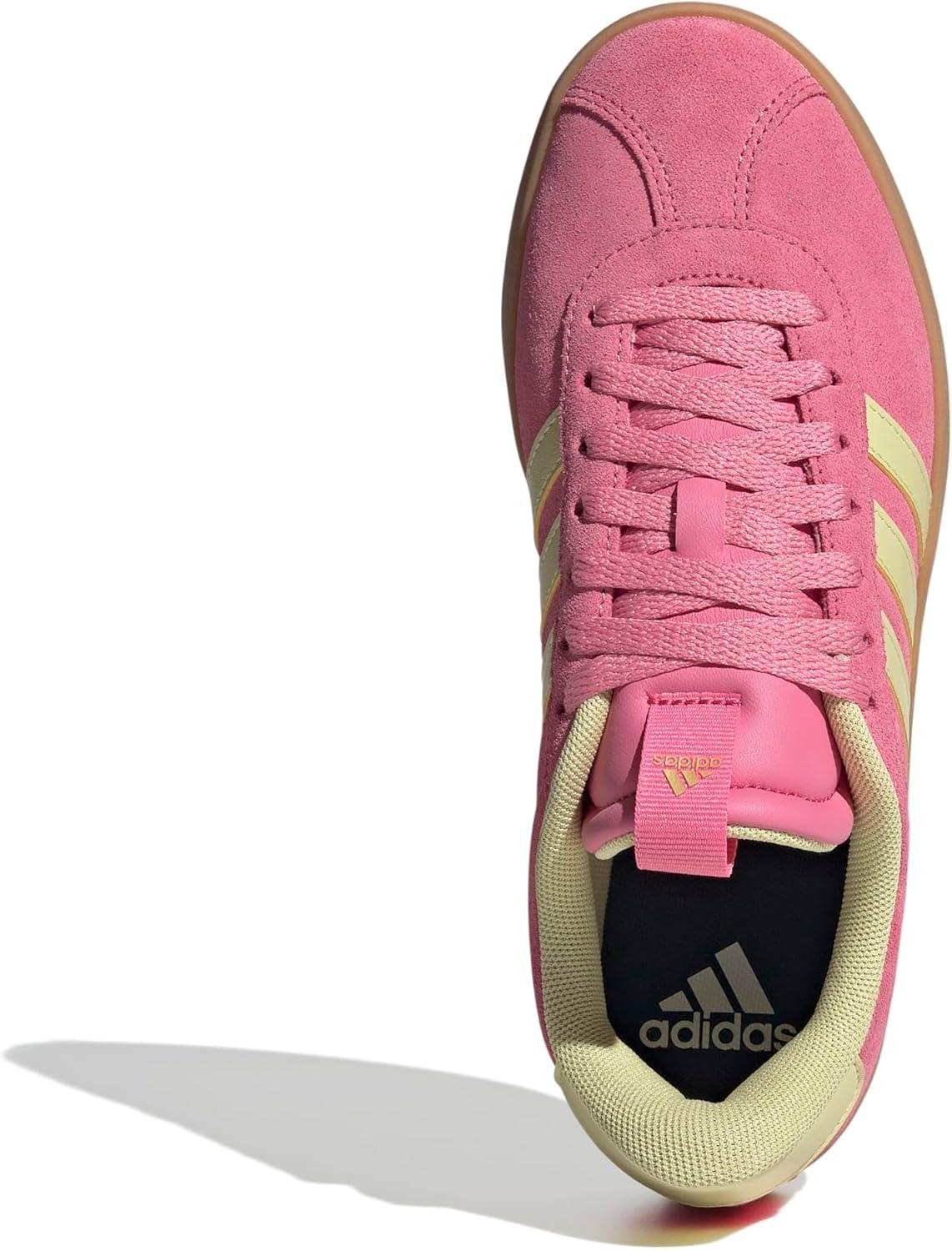 imageadidas Womens VL Court 30 SneakerPink FusionPowder YellowGold Metallic