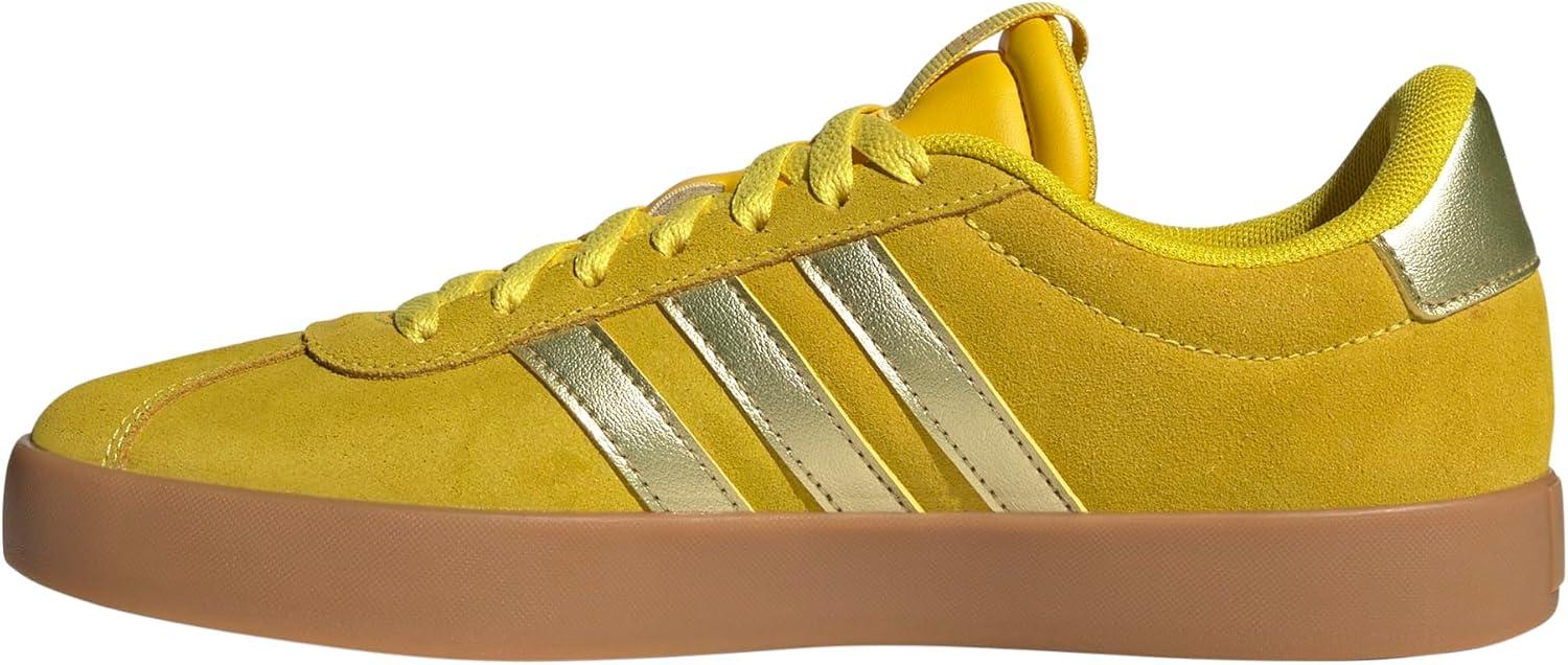 imageadidas Womens VL Court 30 SneakerYellowGold MetallicUtility Yellow