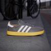 imageadidas UnisexAdult Velosamba 2 SneakerCharcoalWhiteSpark
