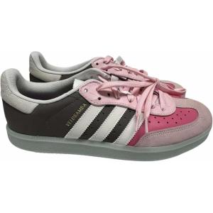 imageadidas UnisexAdult Velosamba 2 SneakerCharcoalWhiteClear Pink