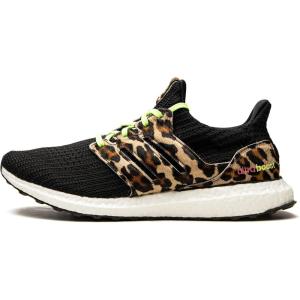 imageadidas UnisexAdult Ultraboost DNA SneakerCore BlackSignal GreenCore B