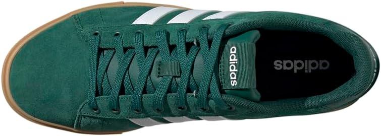 imageadidas Mens Daily 40 SneakerCollegiate GreenWhiteGum