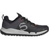 Core Black/Cloud White/Grey Six