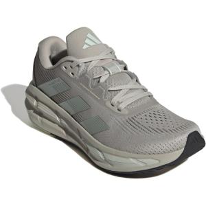 imageadidas Womens Questar 3 Running SneakerPutty GreyLinen Green MetSilver Pebble