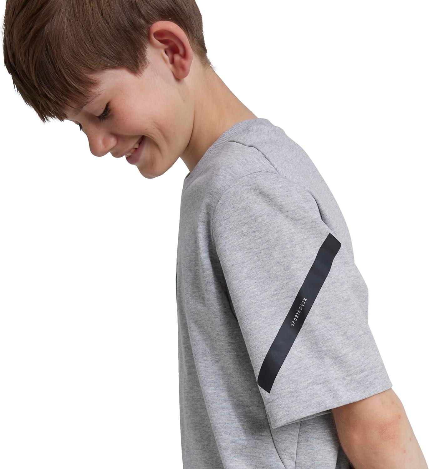 imageadidas Boys Zne TShirtMedium Grey HeatherBlack