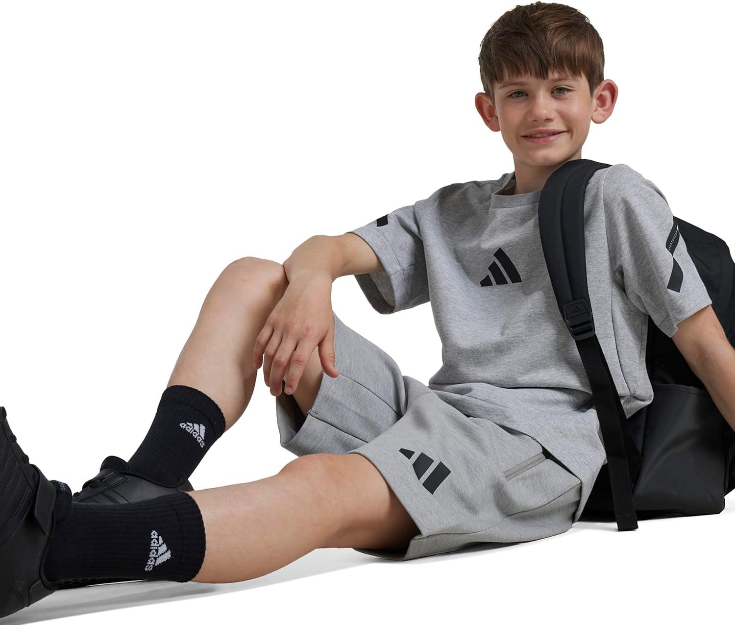 imageadidas Boys Zne TShirtMedium Grey HeatherBlack