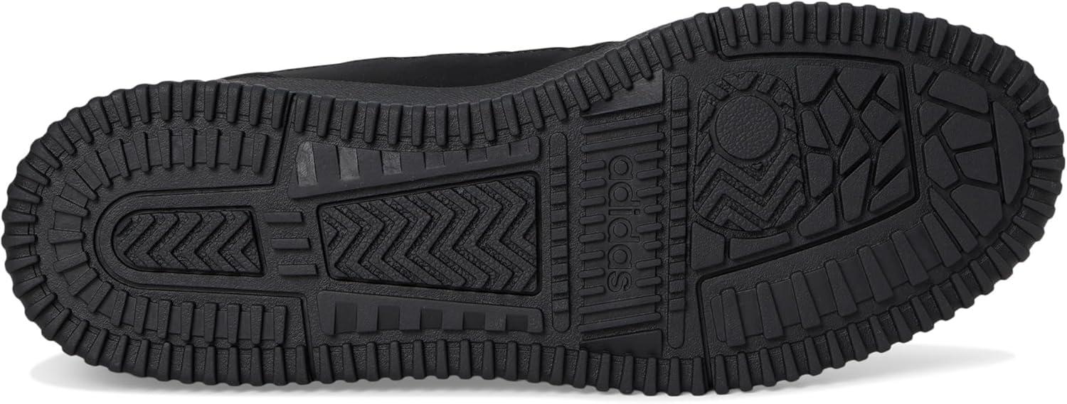 imageadidas UnisexAdult Turnaround Winterized Mid Top SneakerBlackGreyBlack