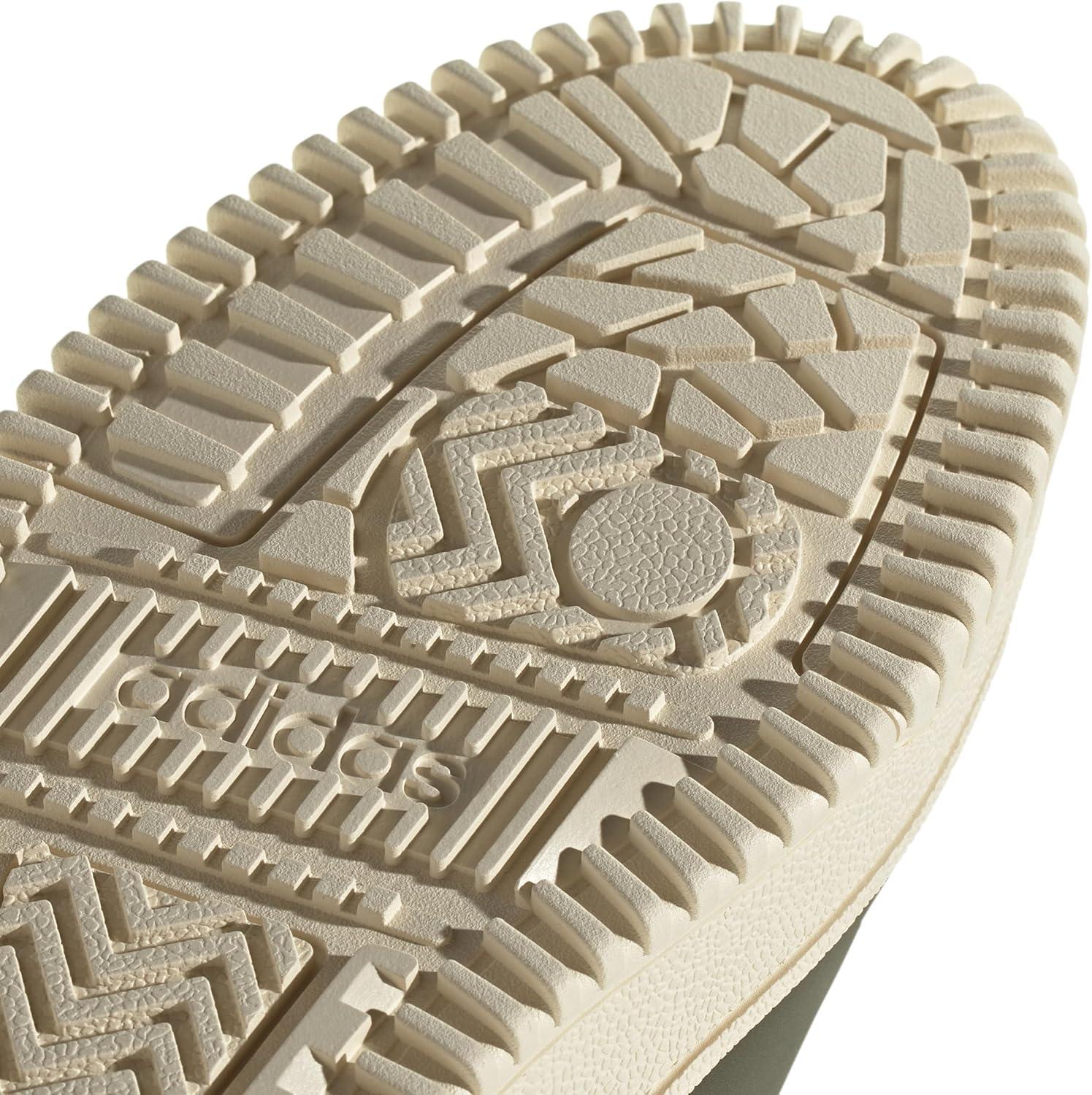 imageadidas UnisexAdult Turnaround Winterized Mid Top SneakerOlive StrataDark BrownCream White