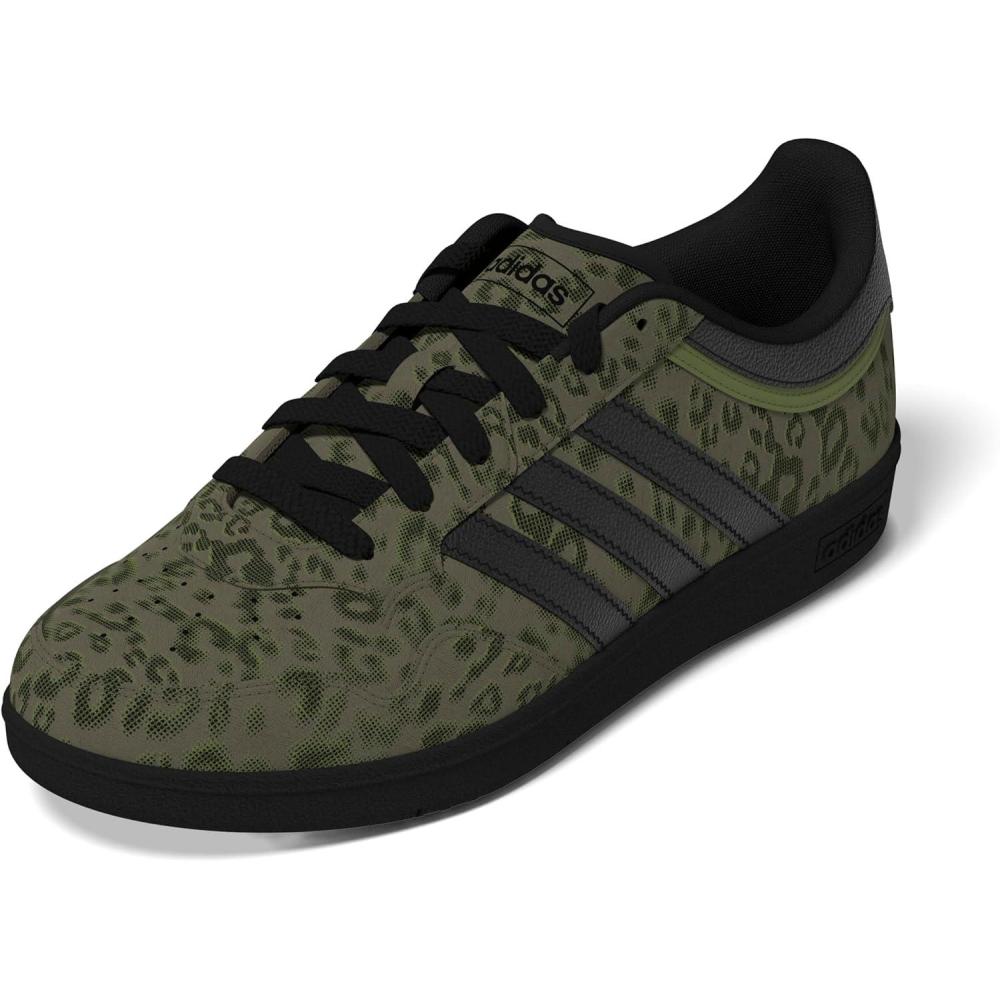imageadidas Womens Hoops 40 Basketball SneakerBlackOliveBlack