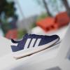 imageadidas Kids Run 70s 20 SneakersDark BlueWhite