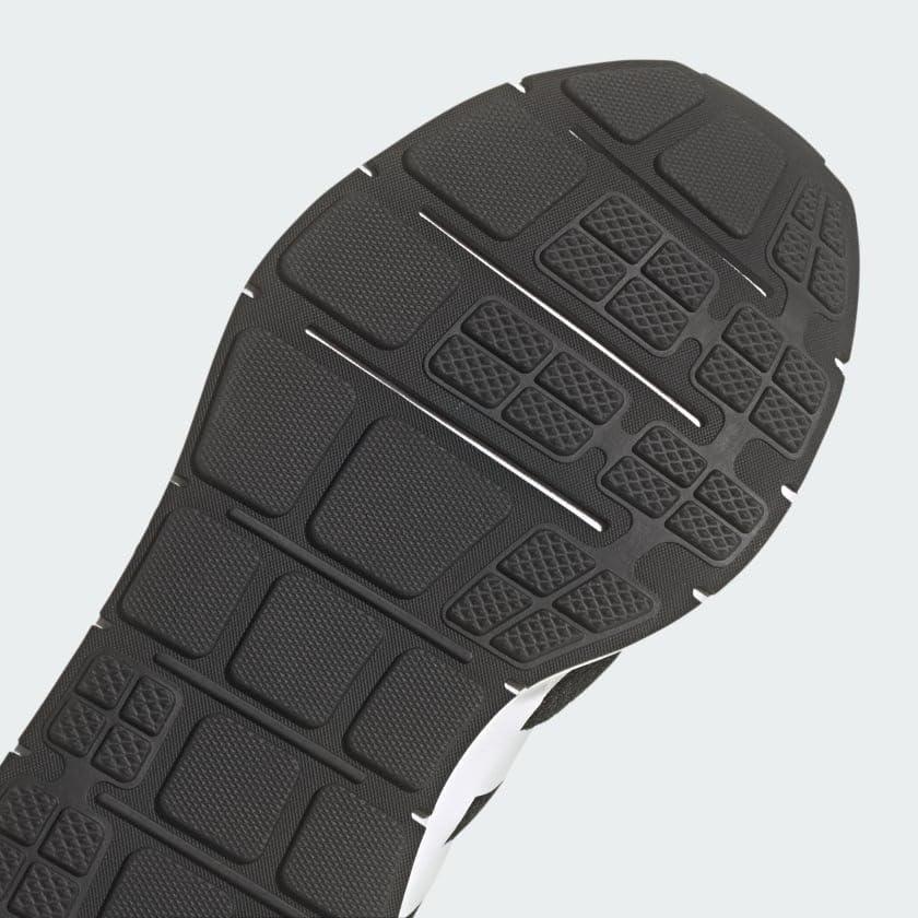 imageadidas Mens Swift Run 10 SneakerBlackWhiteWhite