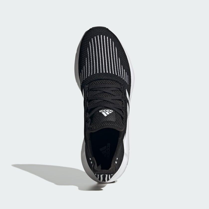 imageadidas Mens Swift Run 10 SneakerBlackWhiteWhite