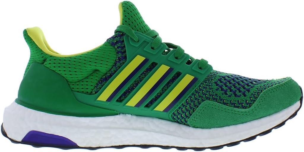 imageadidas Mens Ultraboost 10 ShoeLgh Solid GreyLgh Solid GreyBold Gold