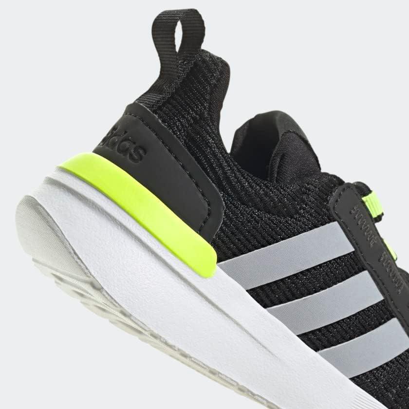 imageadidas UnisexChild Racer TR21 Running ShoeBlackHalo SilverSolar Yellow