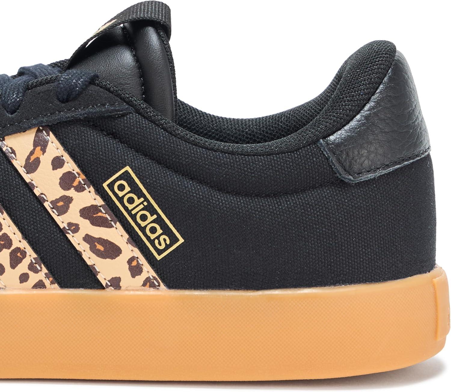 imageadidas Womens VL Court 30 SneakerBlackShadow BrownMatte Gold