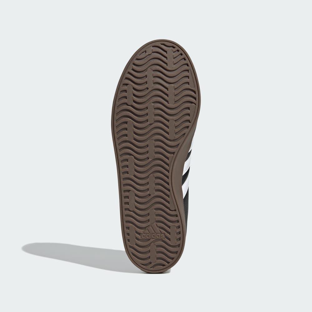 imageadidas Womens VL Court 30 SneakerBlackWhiteGum