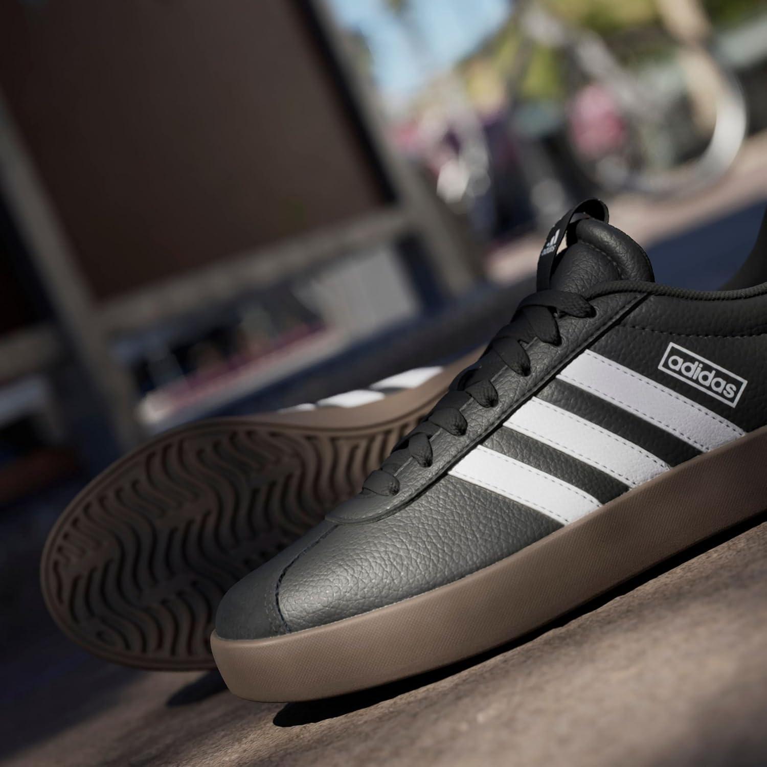 imageadidas Womens VL Court 30 SneakerCore Black Cloud White