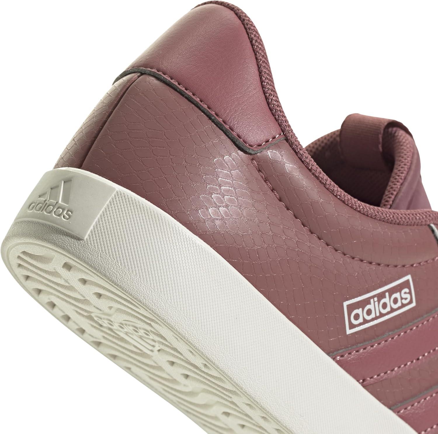 imageadidas Womens VL Court 30 SneakerCrimson Crimson Zero Met