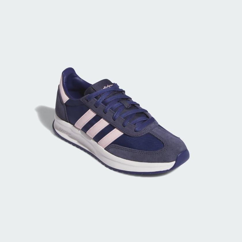imageadidas Mens Run 72 ShoesWhiteBlackBlack