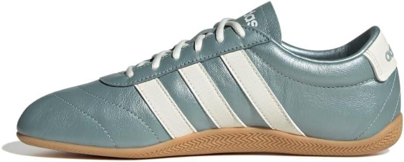 imageAdidas Womens Grand Court LoMagic Grey MetallicWhiteGum