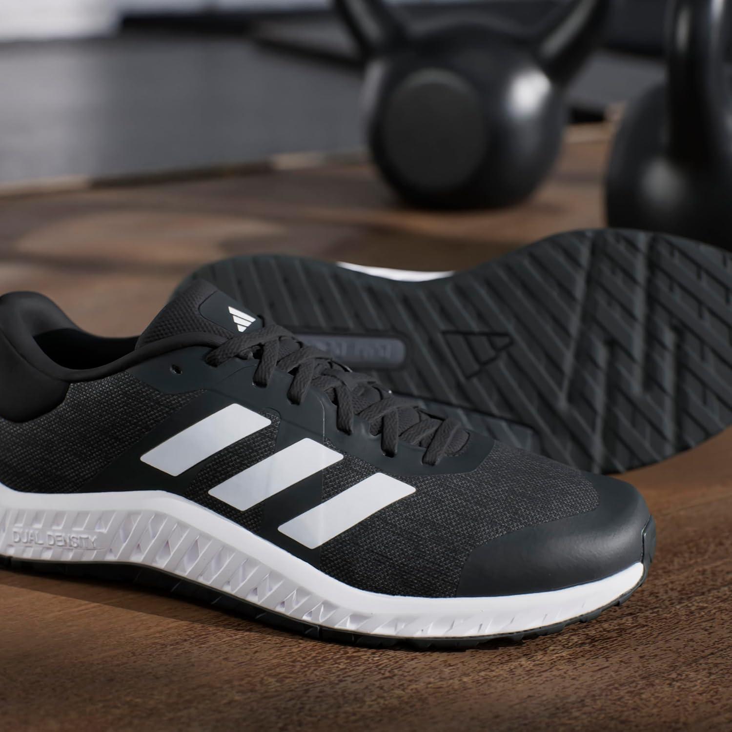 imageadidas UnisexAdult Everyset Training SneakerBlackWhiteWhite