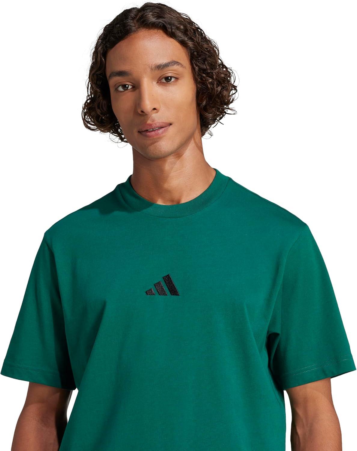 imageadidas Mens Essentials Small Logo Single Jersey TShirtCollegiate GreenBlack